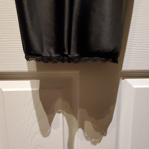 Satin Babydoll - Picture 4 of 6